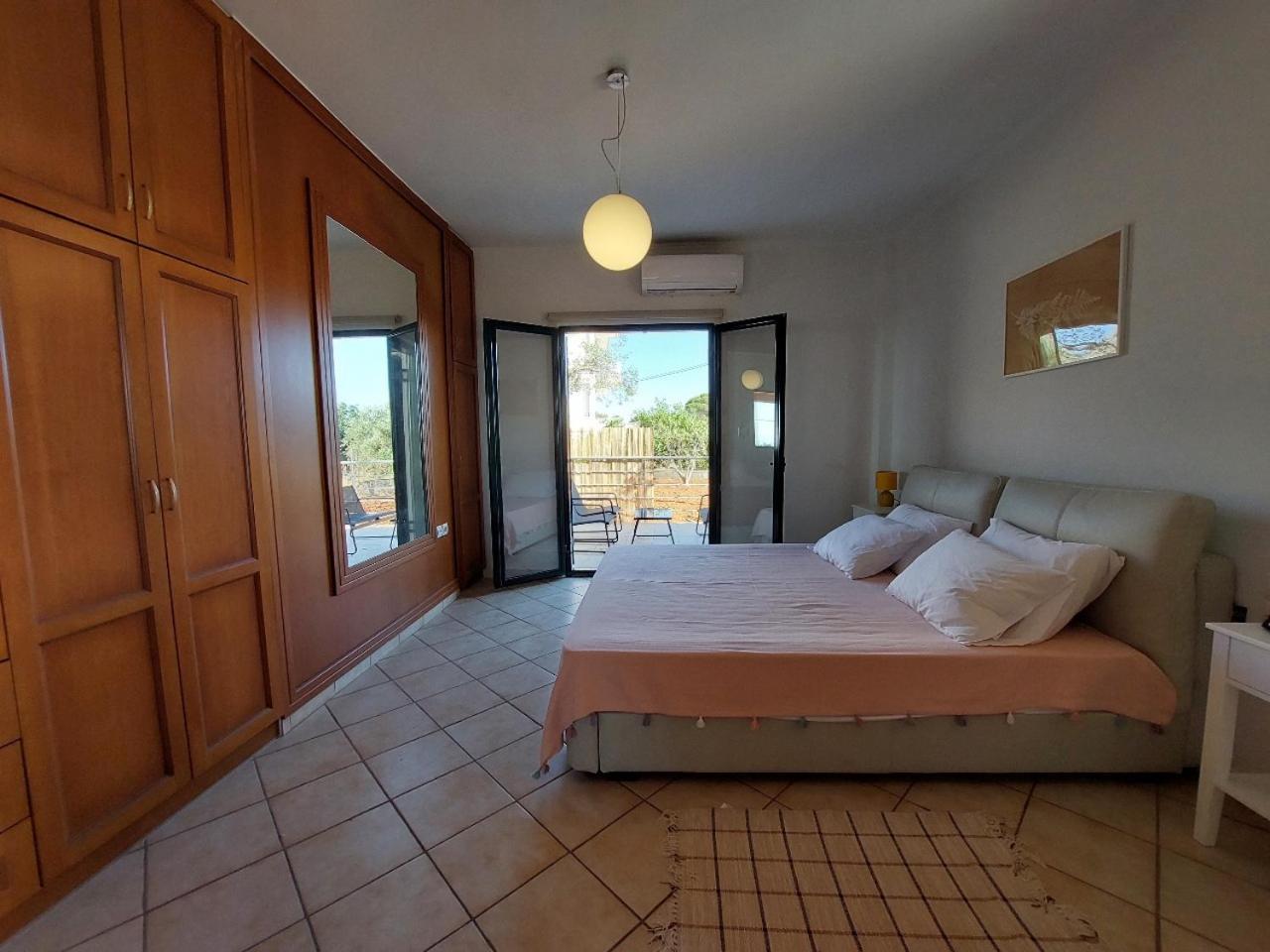 Villa Near Seitan Beach Khordhákion エクステリア 写真