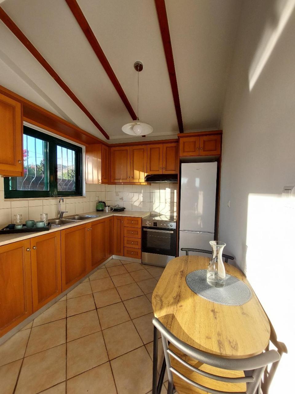 Villa Near Seitan Beach Khordhákion エクステリア 写真