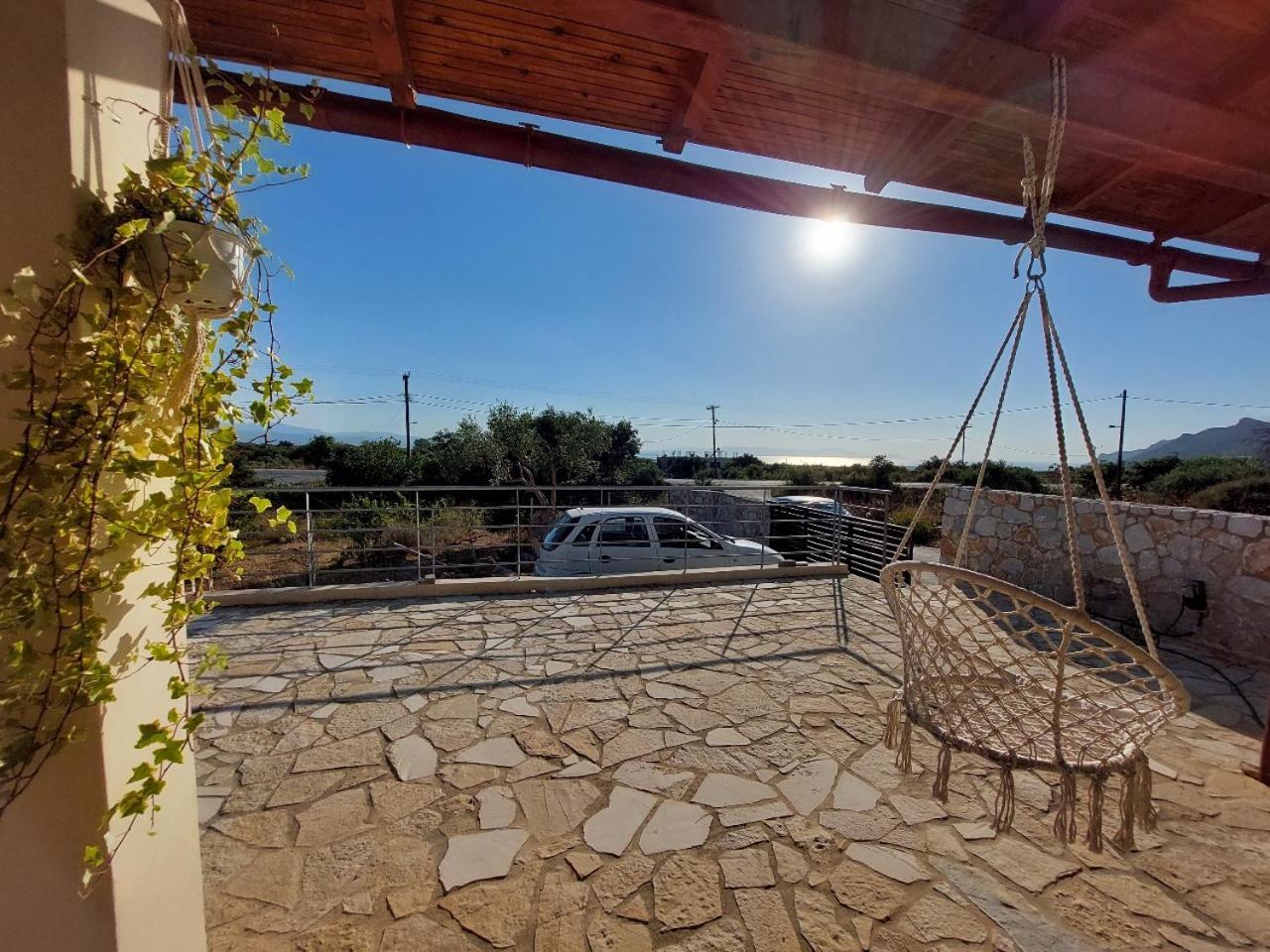 Villa Near Seitan Beach Khordhákion エクステリア 写真